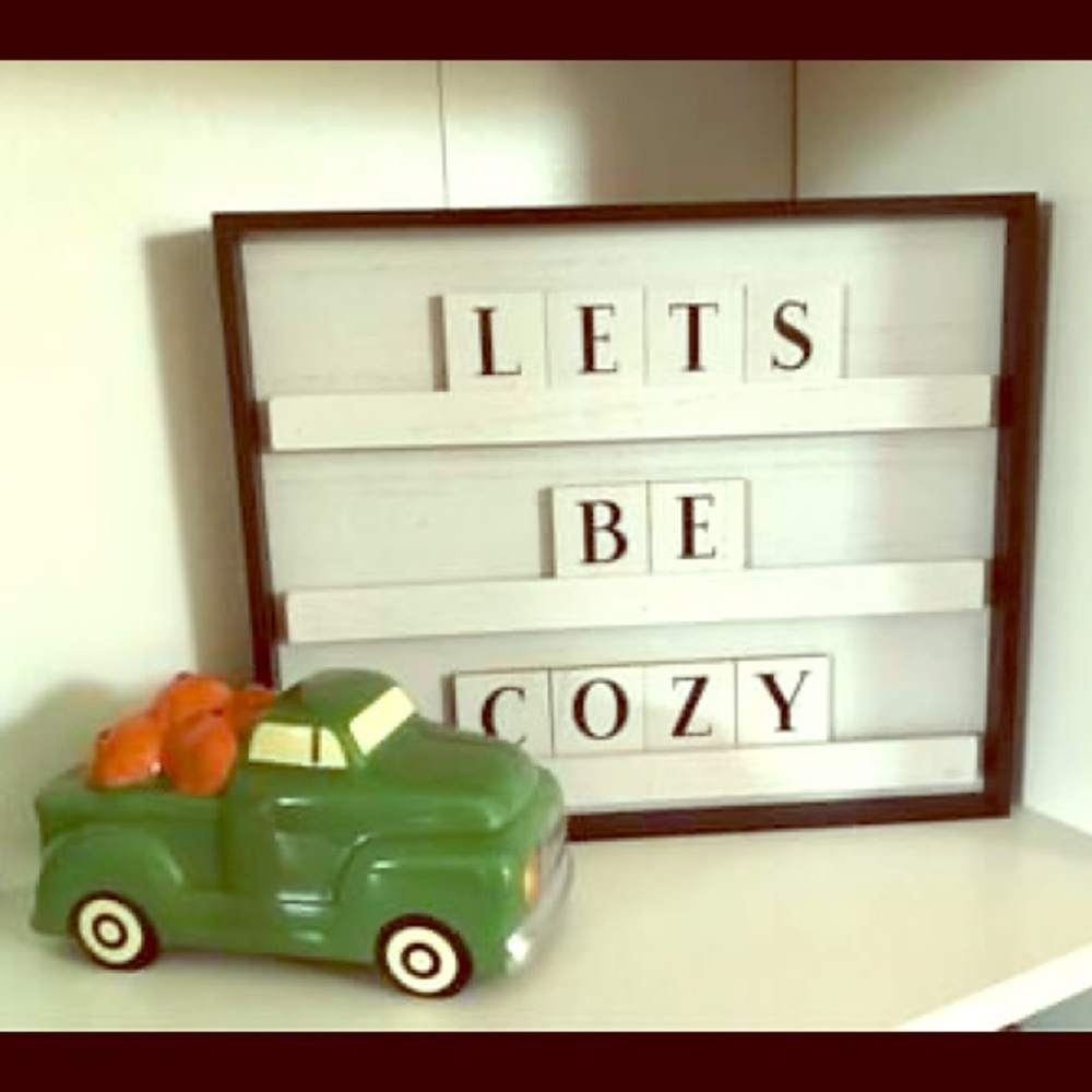 Let’s be cozy decor set w/additional letters - Picture 1 of 1